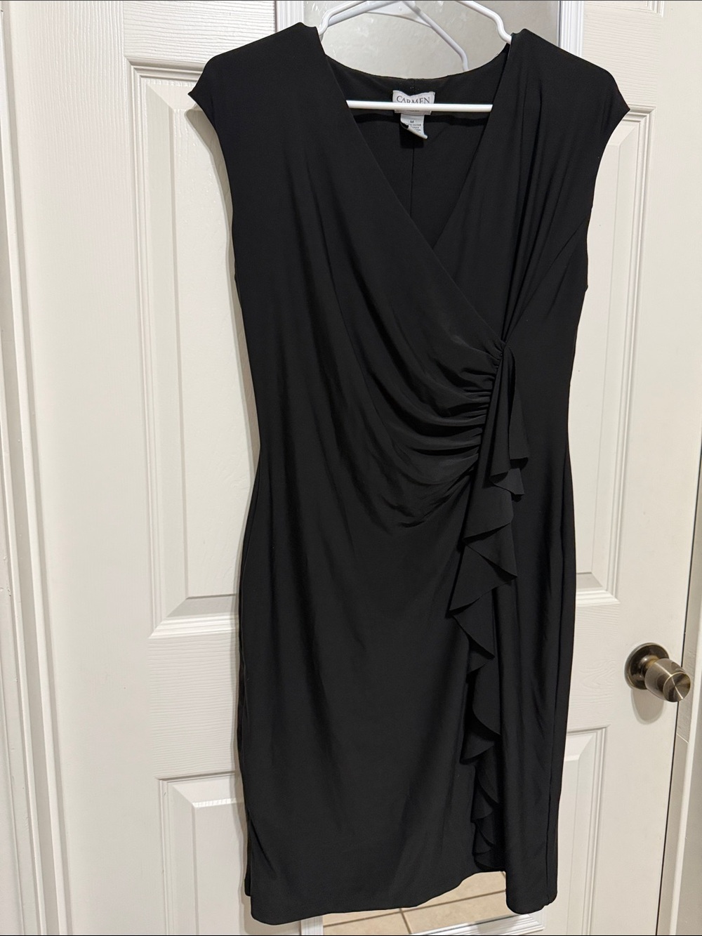 Carmen Marc Valvo Black Ruched Ruffle-Trim Midi Dress